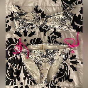 American Eagle Strapless Bikini Set